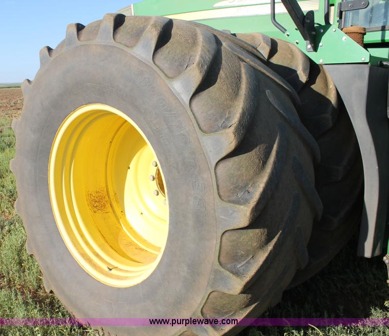 image for item C3906 2005 John Deere 9620 4WD tractor