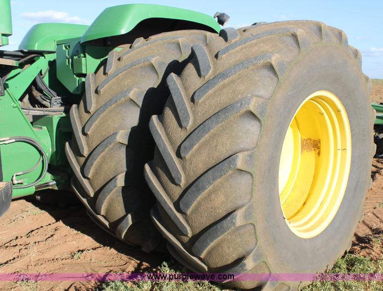 image for item C3906 2005 John Deere 9620 4WD tractor
