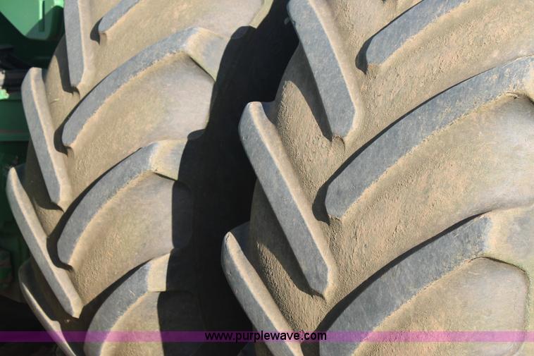 image for item C3906 2005 John Deere 9620 4WD tractor