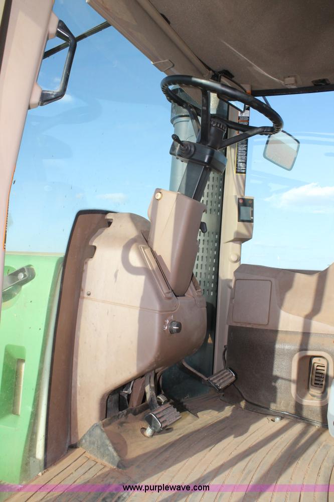 image for item C3906 2005 John Deere 9620 4WD tractor