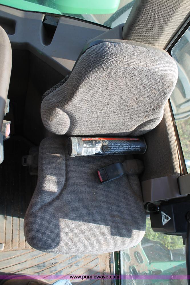 image for item C3906 2005 John Deere 9620 4WD tractor