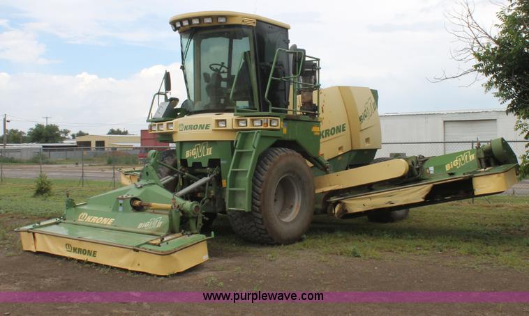 image for item C3911 2008 Krone Big M II mower conditioner