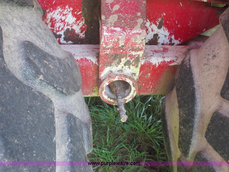 image for item D2105 BBI litter spreader