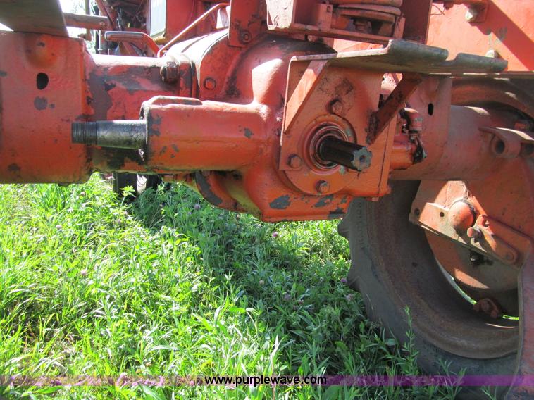 image for item E4914 Allis Chalmers C tractor