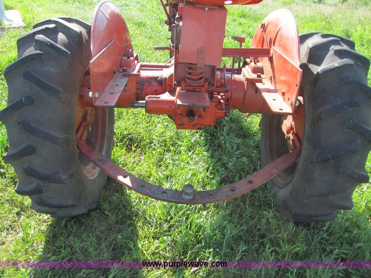 image for item E4914 Allis Chalmers C tractor