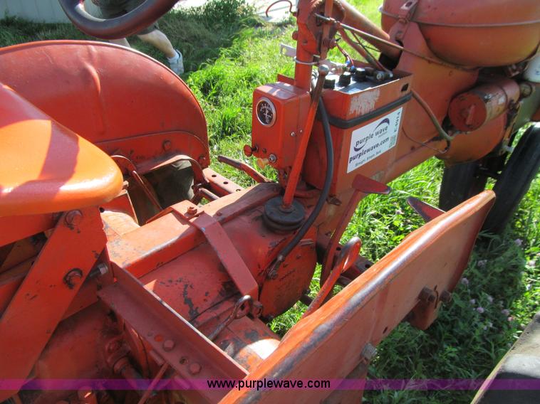 image for item E4914 Allis Chalmers C tractor