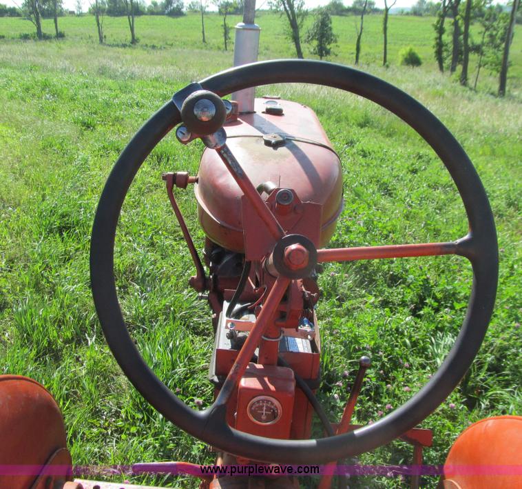 image for item E4914 Allis Chalmers C tractor