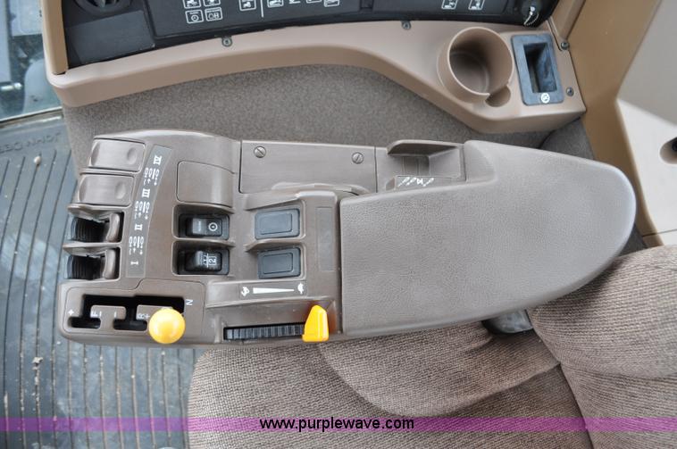 image for item F2019 2011 John Deere 9630T tractor