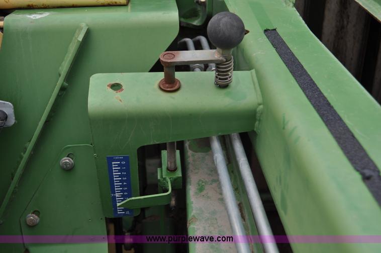 image for item F2020 2006 Krone Big Pack 1290 big square baler