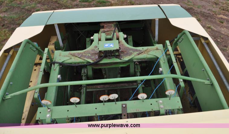 image for item F2020 2006 Krone Big Pack 1290 big square baler