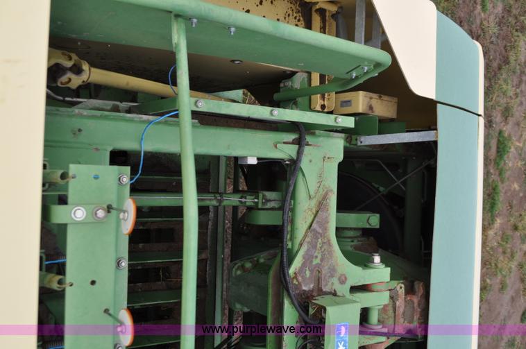 image for item F2020 2006 Krone Big Pack 1290 big square baler