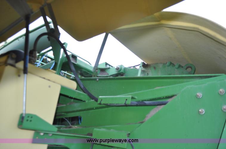 image for item F2020 2006 Krone Big Pack 1290 big square baler