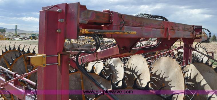 image for item F2022 Darf 950 hay rake