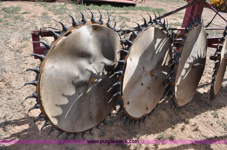 image for item F2022 Darf 950 hay rake