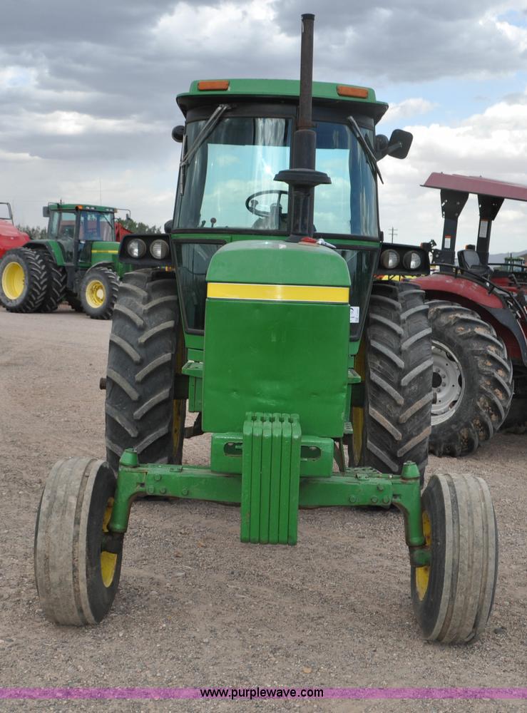 image for item F2027 1978 John Deere 4240 tractor