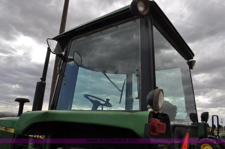 image for item F2027 1978 John Deere 4240 tractor