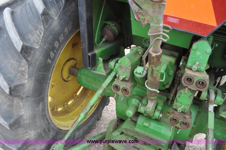 image for item F2027 1978 John Deere 4240 tractor