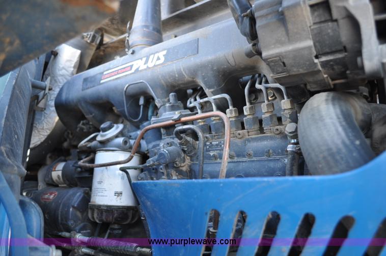 image for item F2029 1994 Ford 8670 MFWD tractor