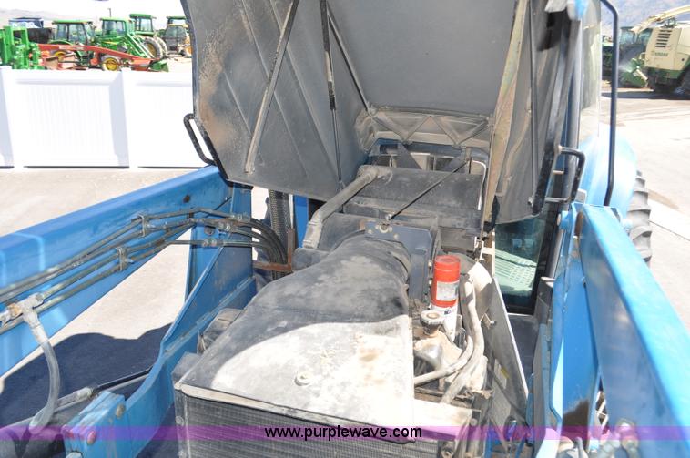 image for item F2029 1994 Ford 8670 MFWD tractor