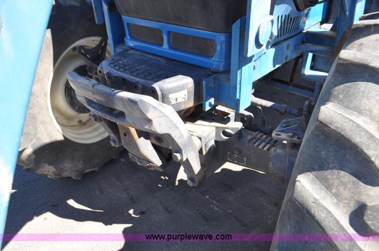 image for item F2029 1994 Ford 8670 MFWD tractor