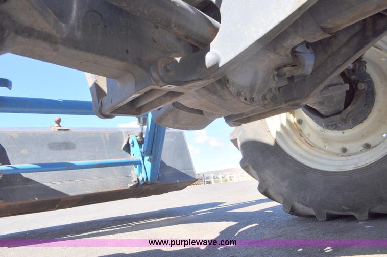 image for item F2029 1994 Ford 8670 MFWD tractor