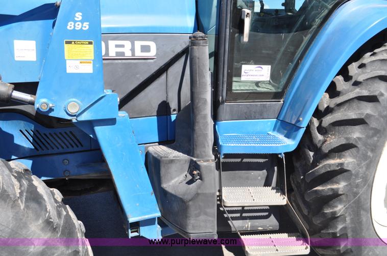 image for item F2029 1994 Ford 8670 MFWD tractor
