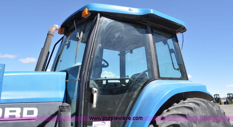 image for item F2029 1994 Ford 8670 MFWD tractor