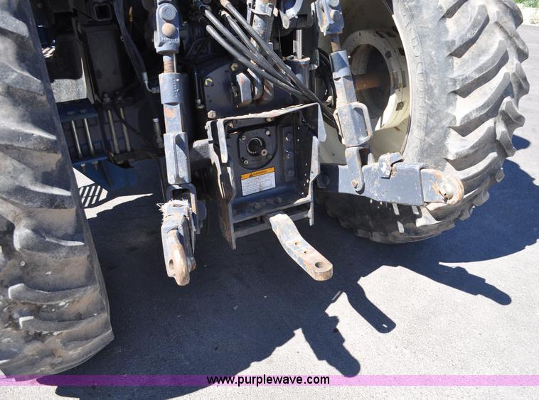 image for item F2029 1994 Ford 8670 MFWD tractor