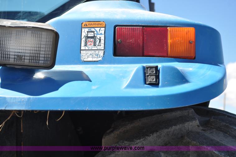 image for item F2029 1994 Ford 8670 MFWD tractor