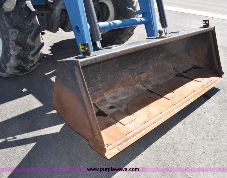 image for item F2029 1994 Ford 8670 MFWD tractor