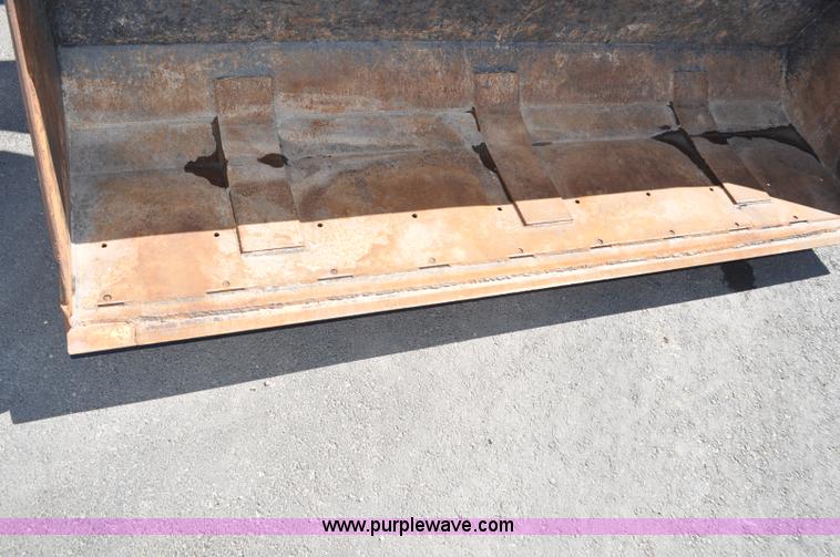 image for item F2029 1994 Ford 8670 MFWD tractor