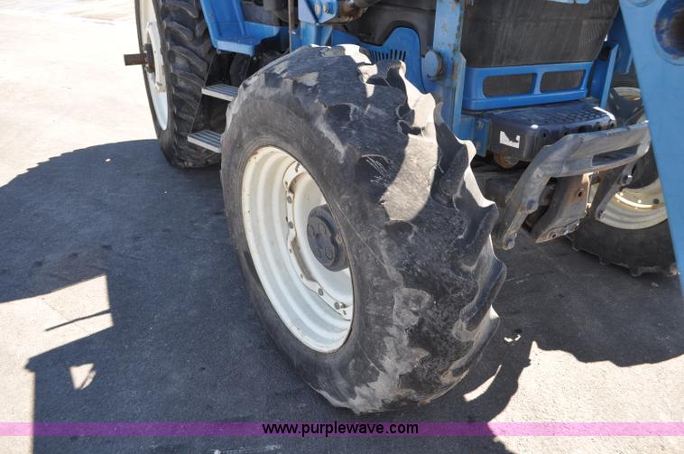 image for item F2029 1994 Ford 8670 MFWD tractor