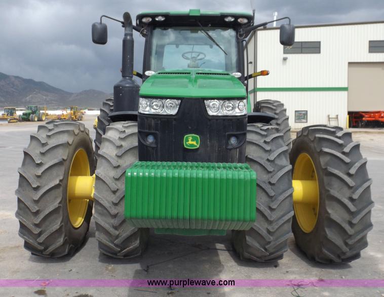 image for item F2033 2013 John Deere 8285R MFWD tractor