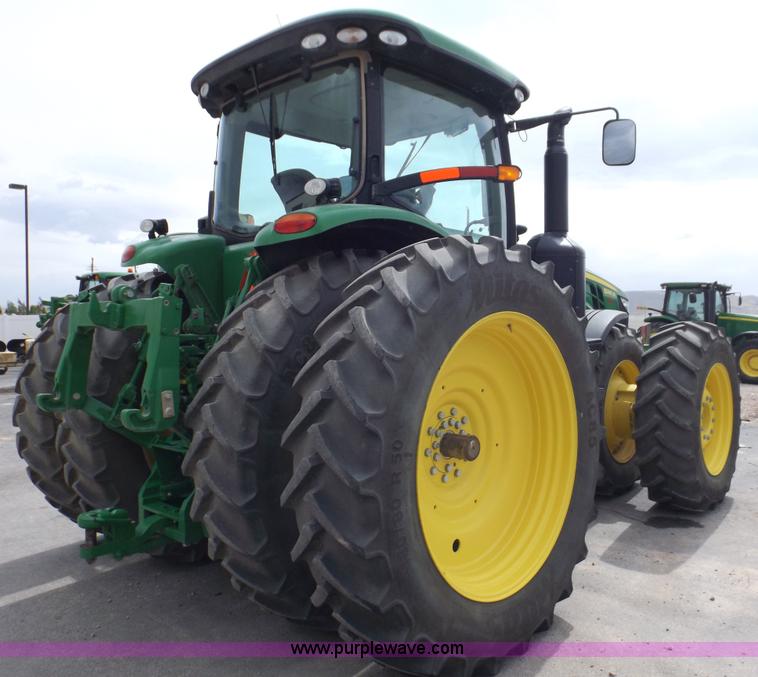 image for item F2033 2013 John Deere 8285R MFWD tractor