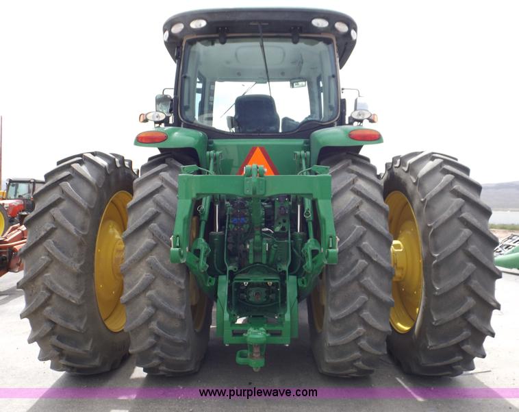 image for item F2033 2013 John Deere 8285R MFWD tractor
