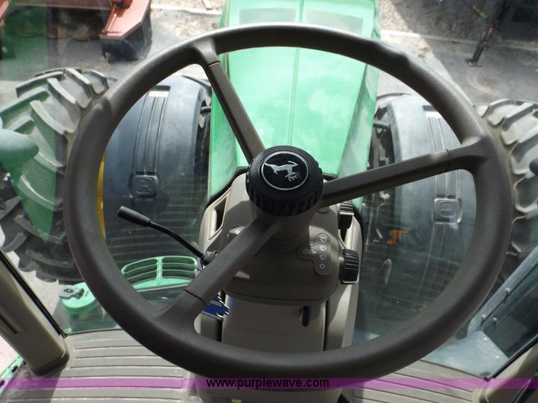 image for item F2033 2013 John Deere 8285R MFWD tractor