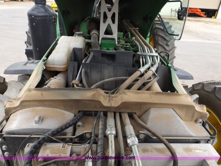 image for item F2033 2013 John Deere 8285R MFWD tractor
