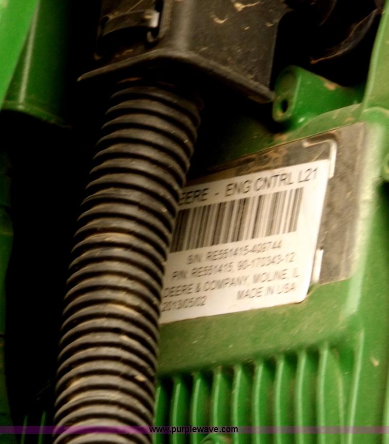 image for item F2033 2013 John Deere 8285R MFWD tractor
