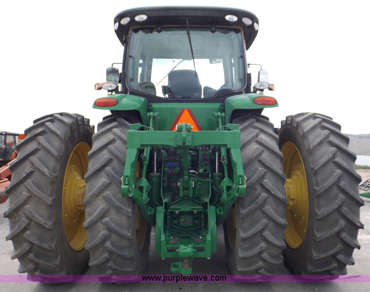 image for item F2033 2013 John Deere 8285R MFWD tractor