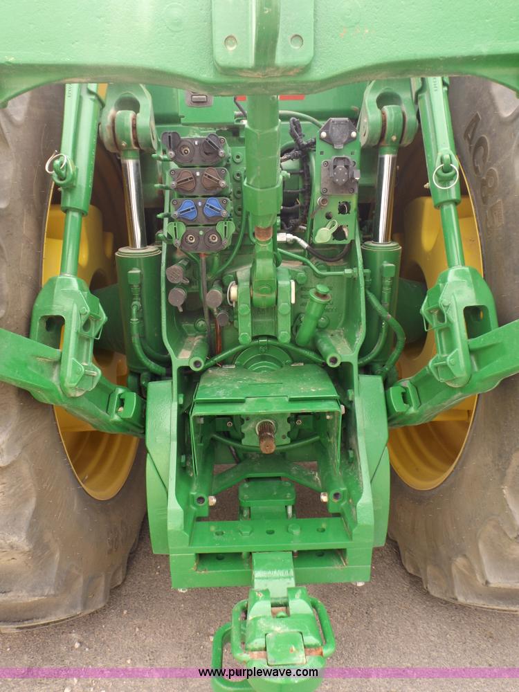 image for item F2033 2013 John Deere 8285R MFWD tractor