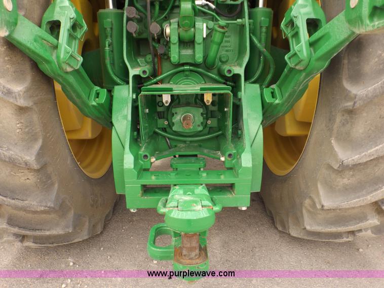 image for item F2033 2013 John Deere 8285R MFWD tractor