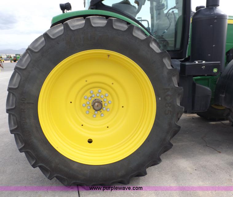 image for item F2033 2013 John Deere 8285R MFWD tractor