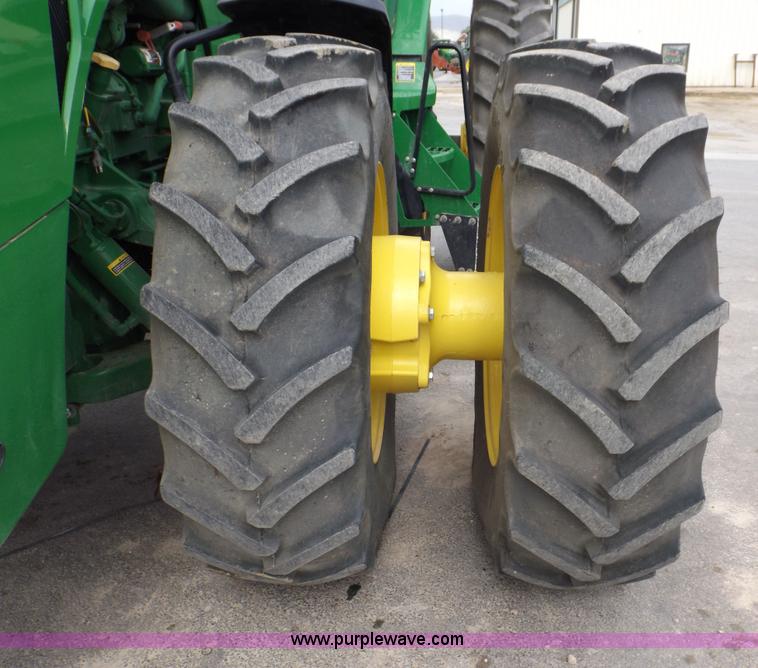 image for item F2033 2013 John Deere 8285R MFWD tractor