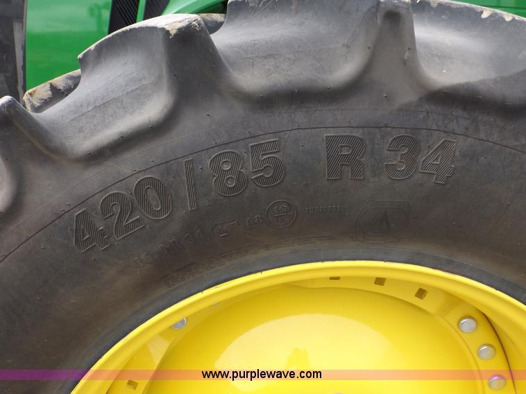 image for item F2033 2013 John Deere 8285R MFWD tractor