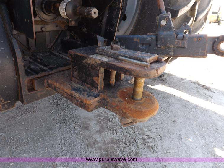 image for item H1802 1992 Case IH 7150 MFWD tractor