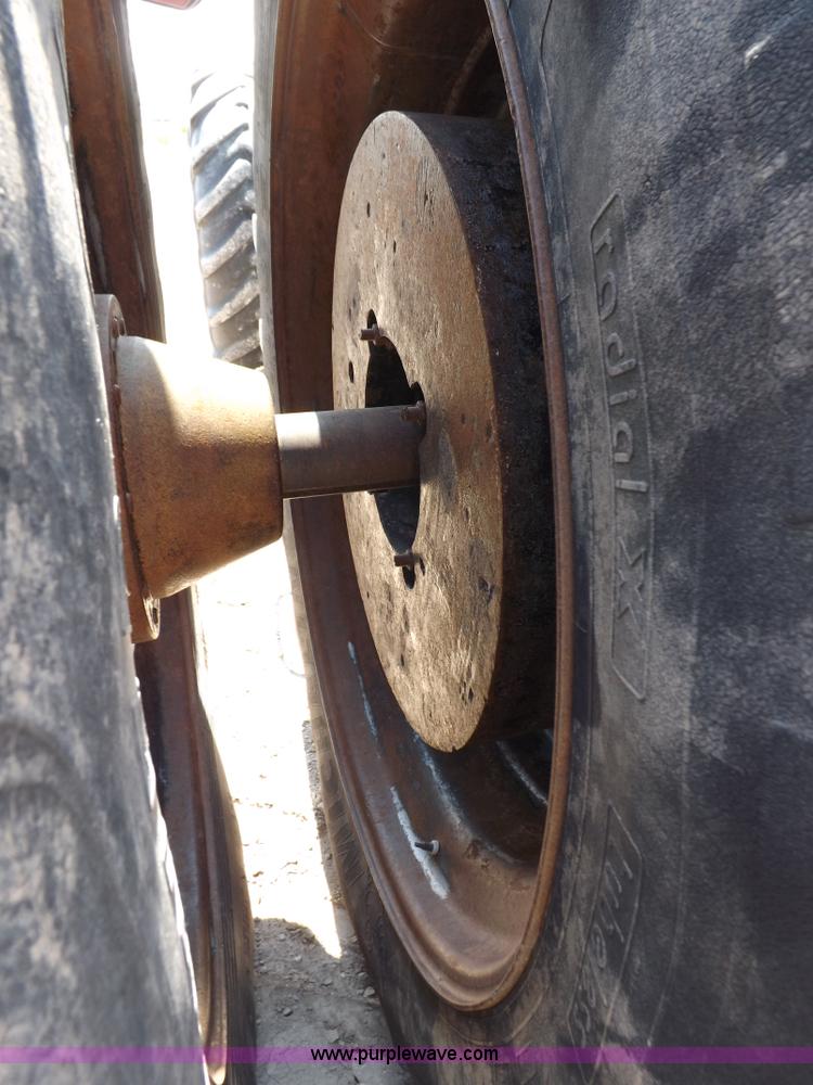 image for item H1802 1992 Case IH 7150 MFWD tractor