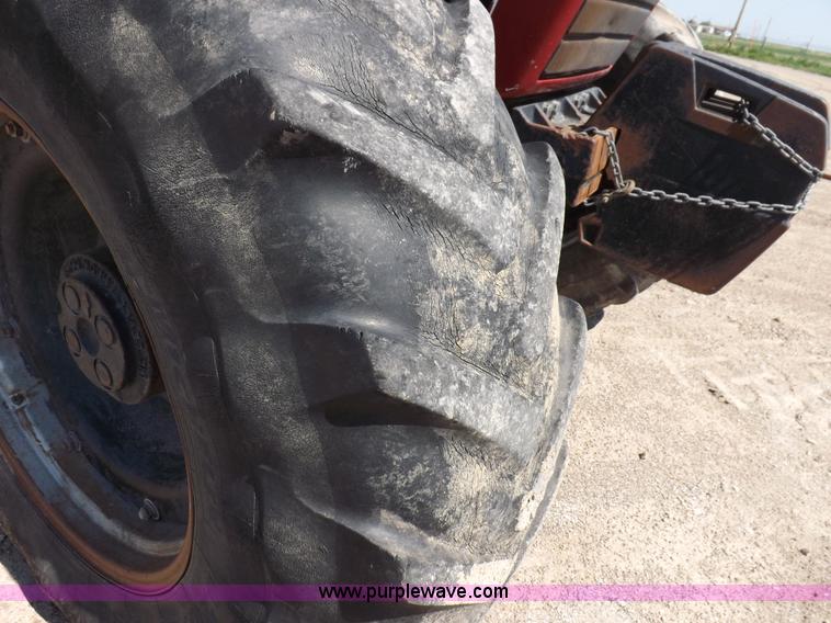 image for item H1802 1992 Case IH 7150 MFWD tractor