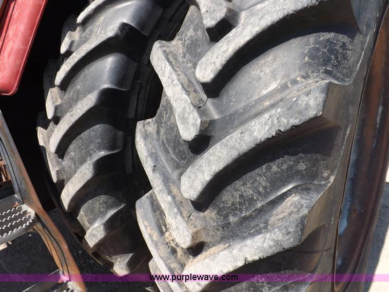 image for item H1802 1992 Case IH 7150 MFWD tractor