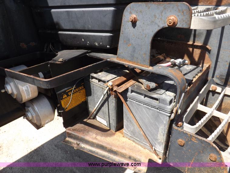 image for item H1802 1992 Case IH 7150 MFWD tractor