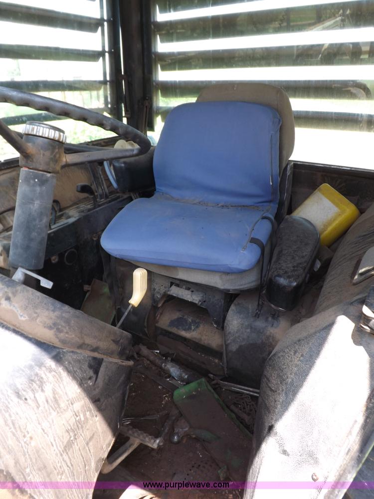 image for item H1805 1975 John Deere 4630 tractor